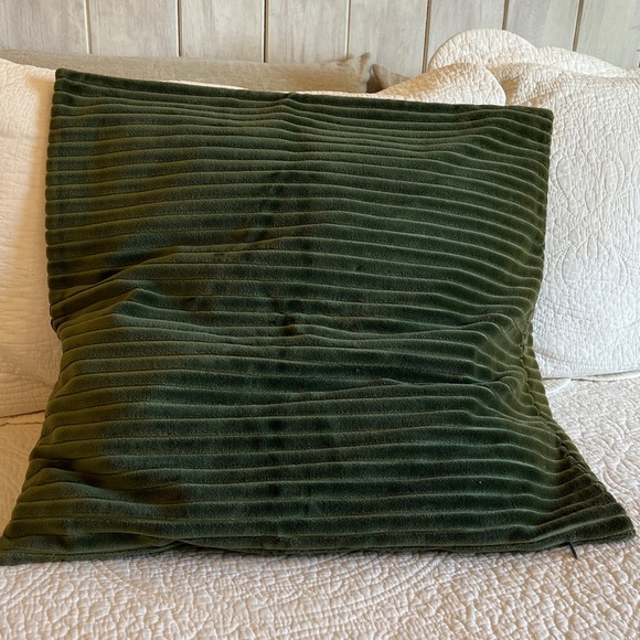 Pottery Barn Pillow Covers #2 Green Zip 22"X22" Velvety Corduroy Cottage - Picture 4 of 10